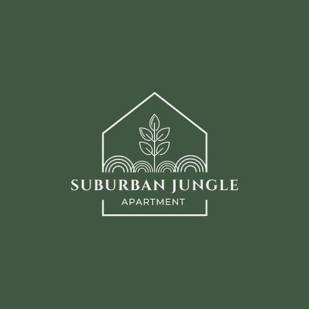 Suburban Jungle Apartment Bochum Bagian luar foto